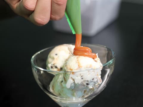 Vanilla & Caramel Ice Cream, Gluten-Free + Egg-Free - 34