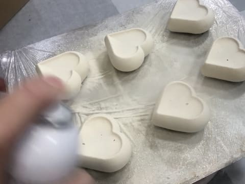 Mini Heart Cakes with Praliné & Gianduja - 106