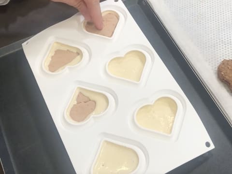 Mini Heart Cakes with Praliné & Gianduja - 81