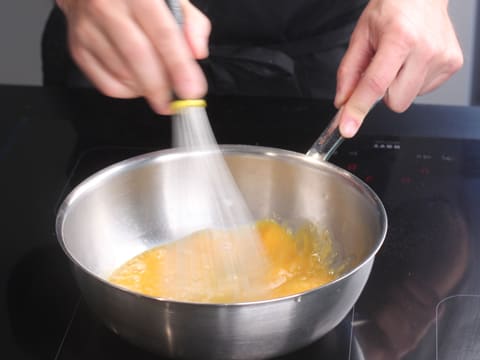 Hollandaise Sauce - 8