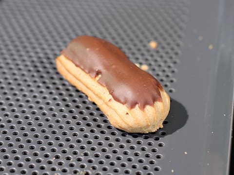 Mini Chocolate Éclairs - 49