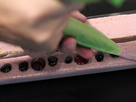 Mini Yule Logs with Red Berries - 26