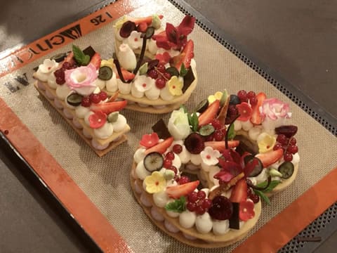 Number Cake with Red Berries - 78