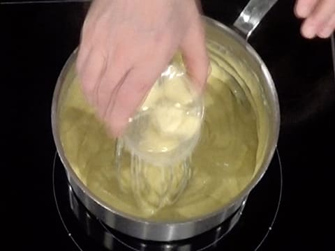 Add the diced butter to the saucepan