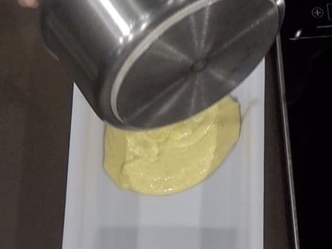 Transfer the cream into a tray