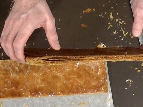 Side view of the layers inside the puff pastry