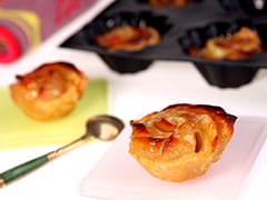 Puff Pastry Pear Roses
