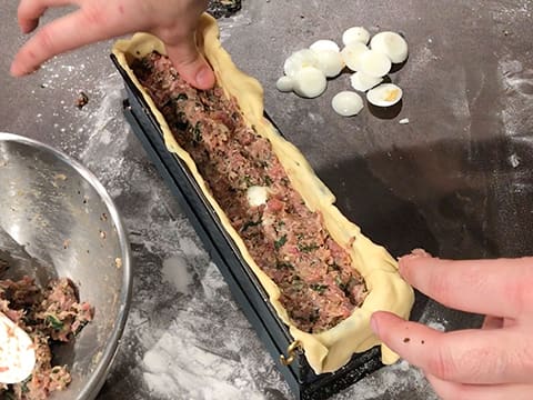 Brioche Easter Pâté (Pork and Egg Pie) - 32