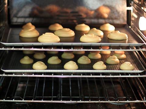 Profiteroles Tart in Individual Tartlets - 39