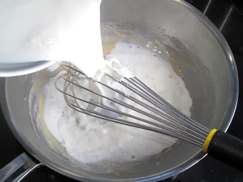 Choux Buns with Roquefort Mousse - 12