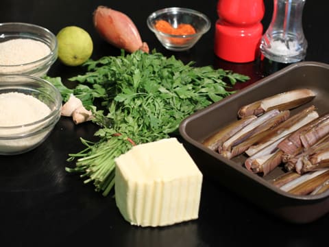 Stuffed Razor Clams with Flavoured Butter - 1