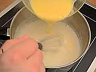 To bind using egg yolks