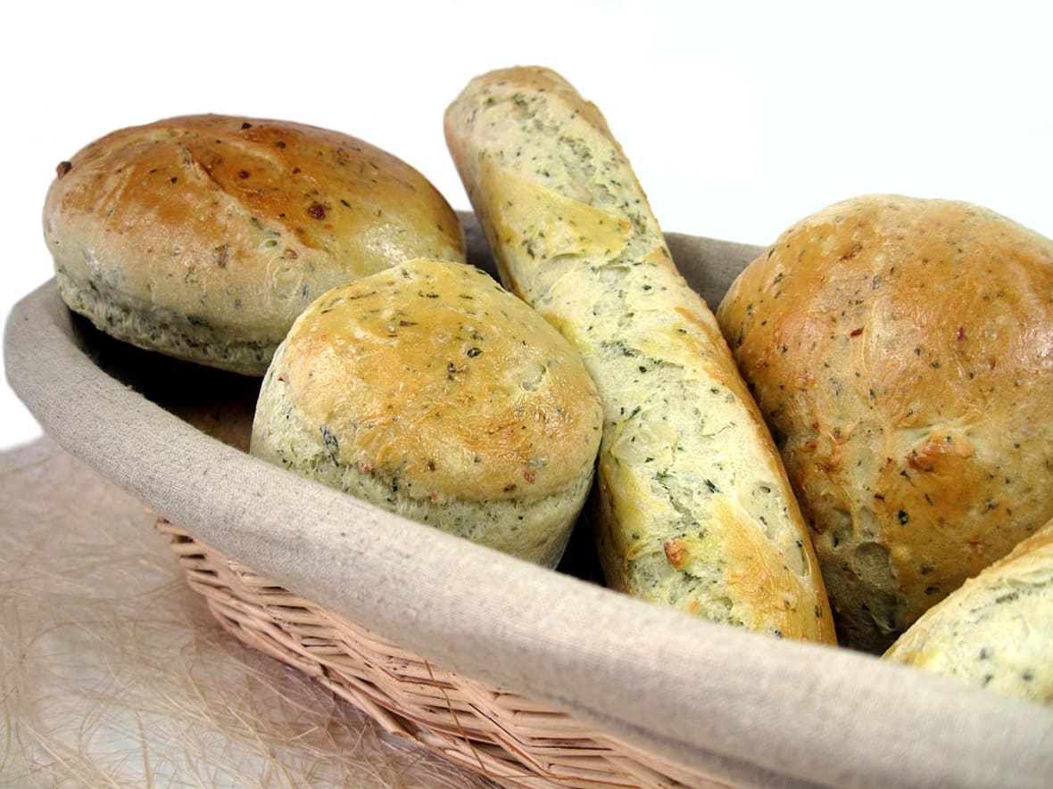 Petits pains ail et persil.*ATTR