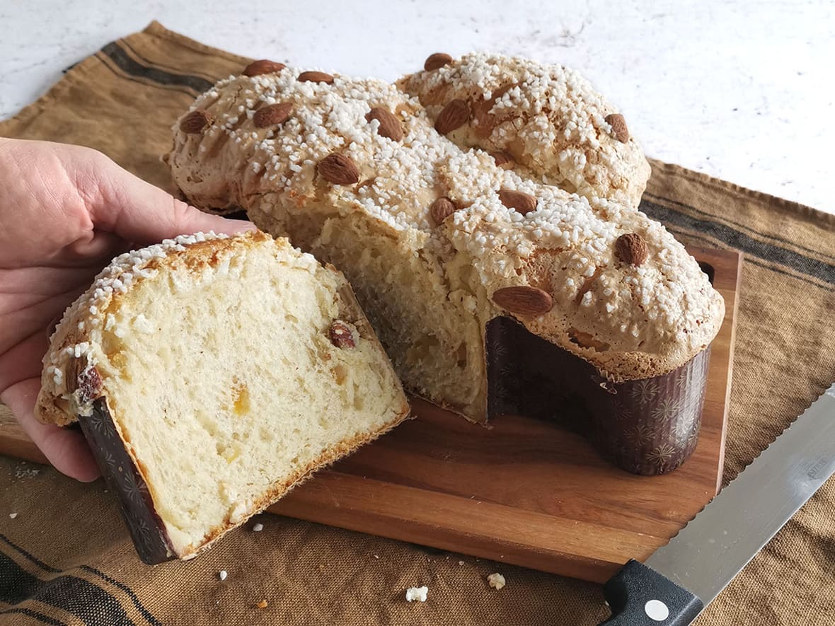 Brioche de Pâques.*ATTR