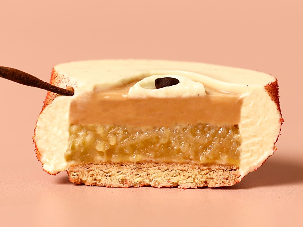 Mini entremets pomme caramel.*ATTR