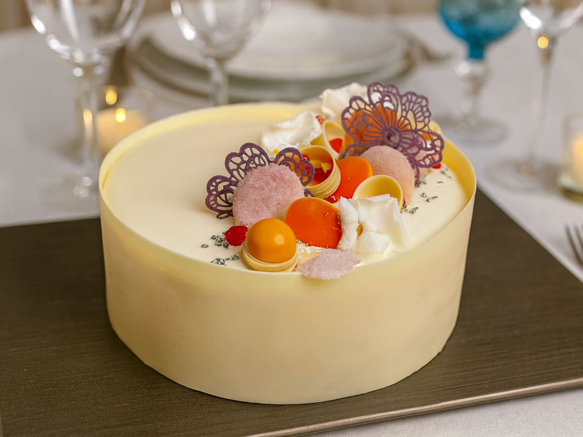 Entremets abricot nougat.*ATTR
