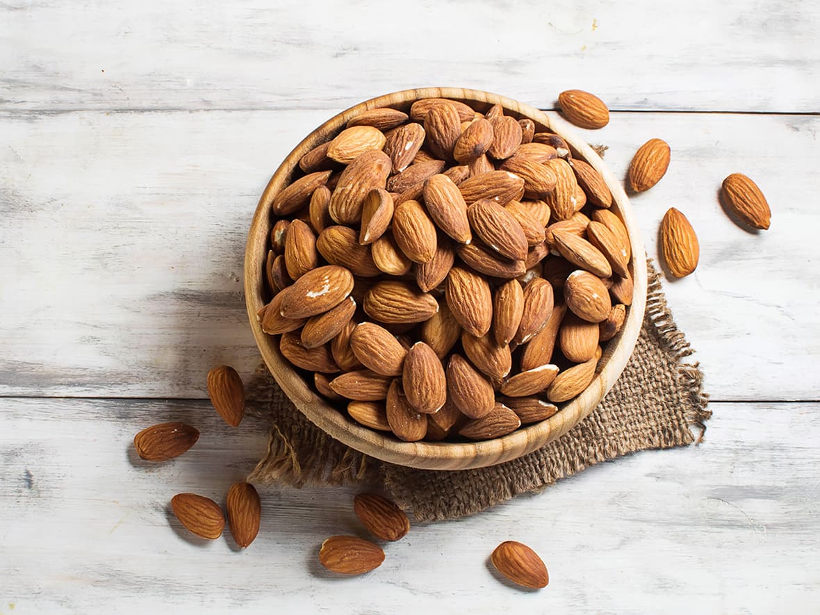 Amandes décortiquées.*ATTR