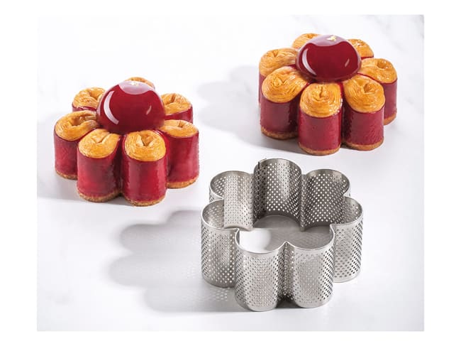 Anello fiore microforato - Per pasta sfoglia - Ø 9,5 x altezza 4.5 cm - Pavoni