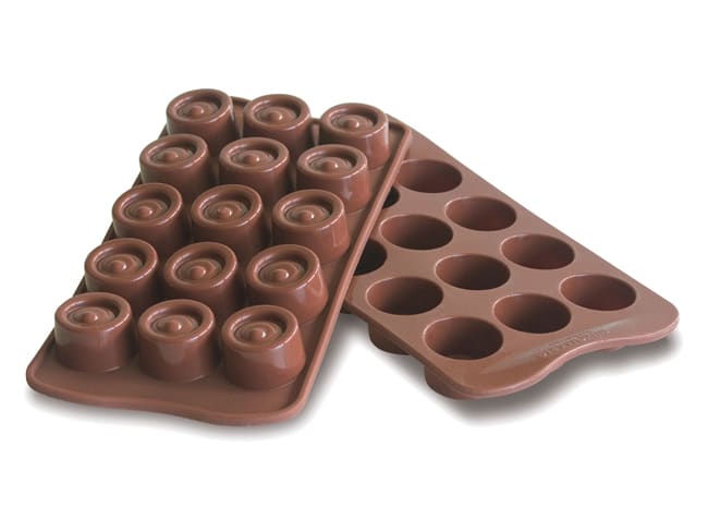 Easy Choc Silicone Chocolate Mould - 15 Rounds - 21,4cm x 10,6cm - Silikomart