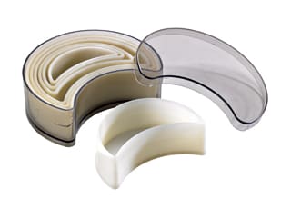 Set of 7 Plain Pastry Cutters - Crescent Moon