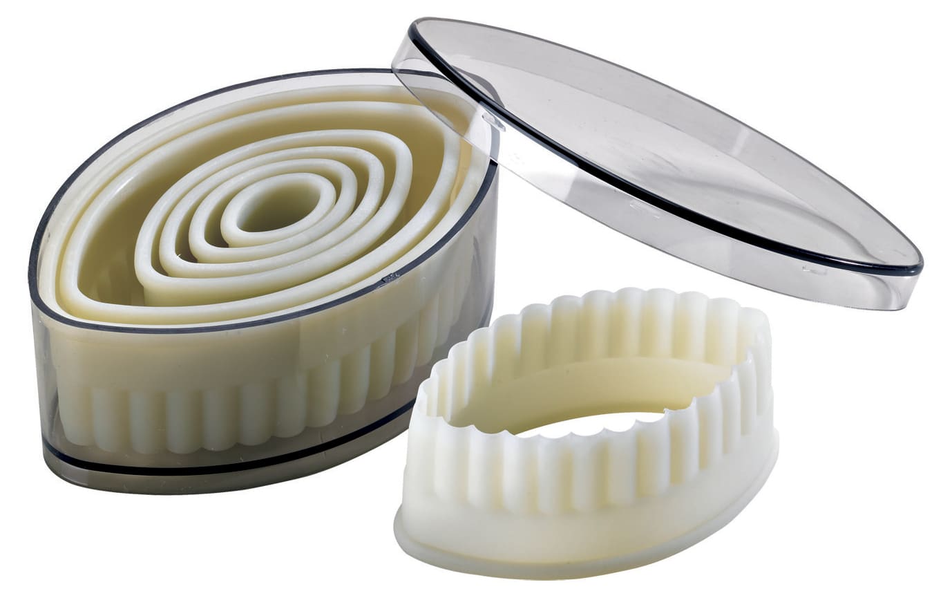 Set of 7 Fluted Pastry Cutters Oval Mallard Ferrière Meilleur du Chef