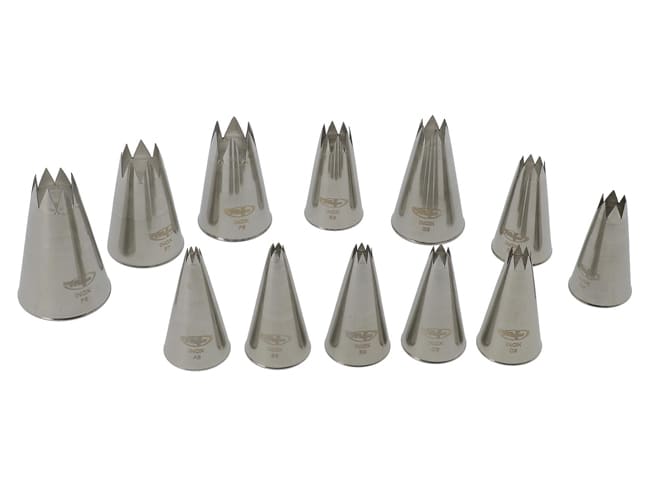 Set of 12 Stainless Steel Fluted Piping Nozzles - Mallard Ferrière