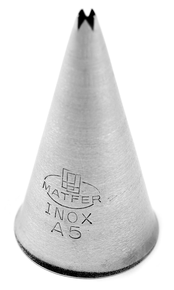 Stainless steel fluted piping nozzle A5 (Ø 3mm, 5 teeth) Matfer