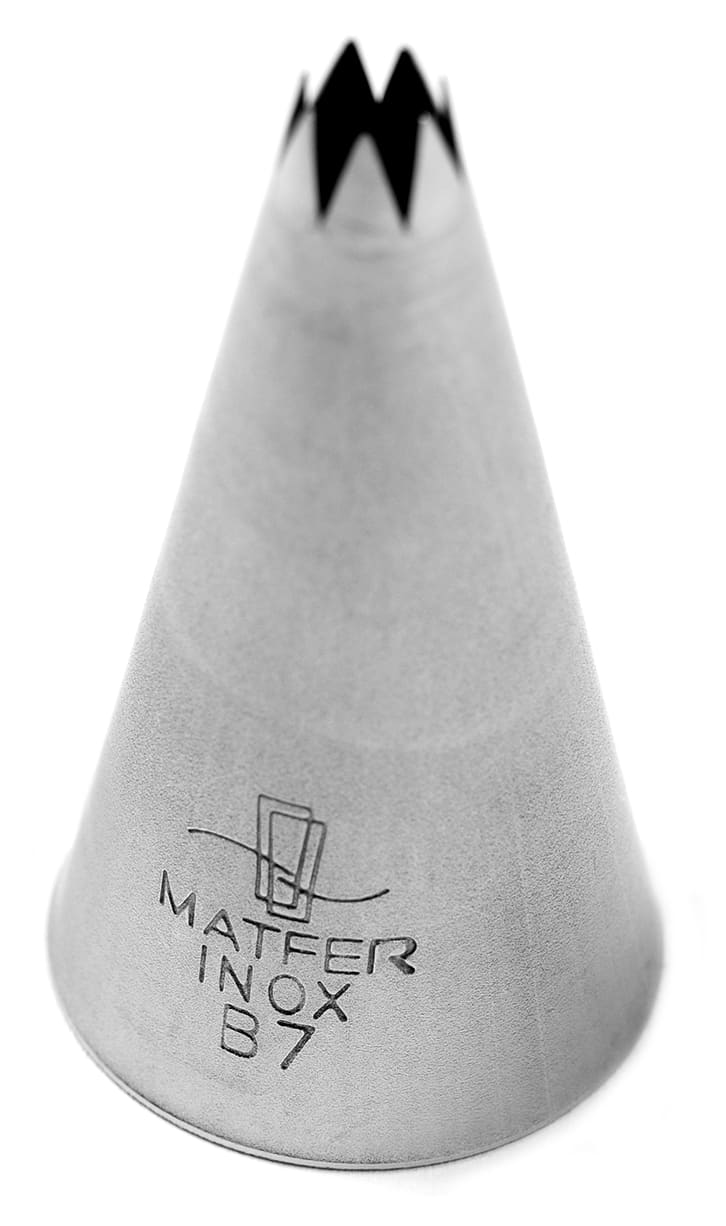 Stainless steel fluted piping nozzle B7 (Ø 6mm, 7 teeth) Matfer
