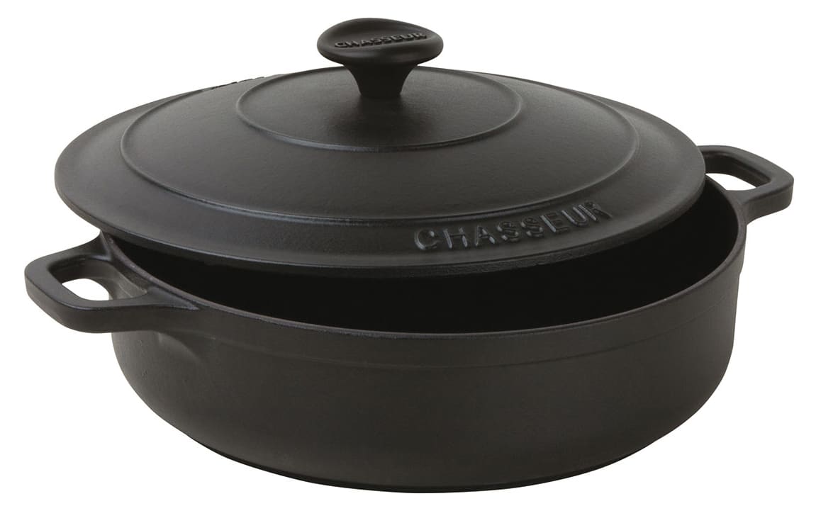 Cast Iron Black Low Round Casserole 20cm Le Chasseur