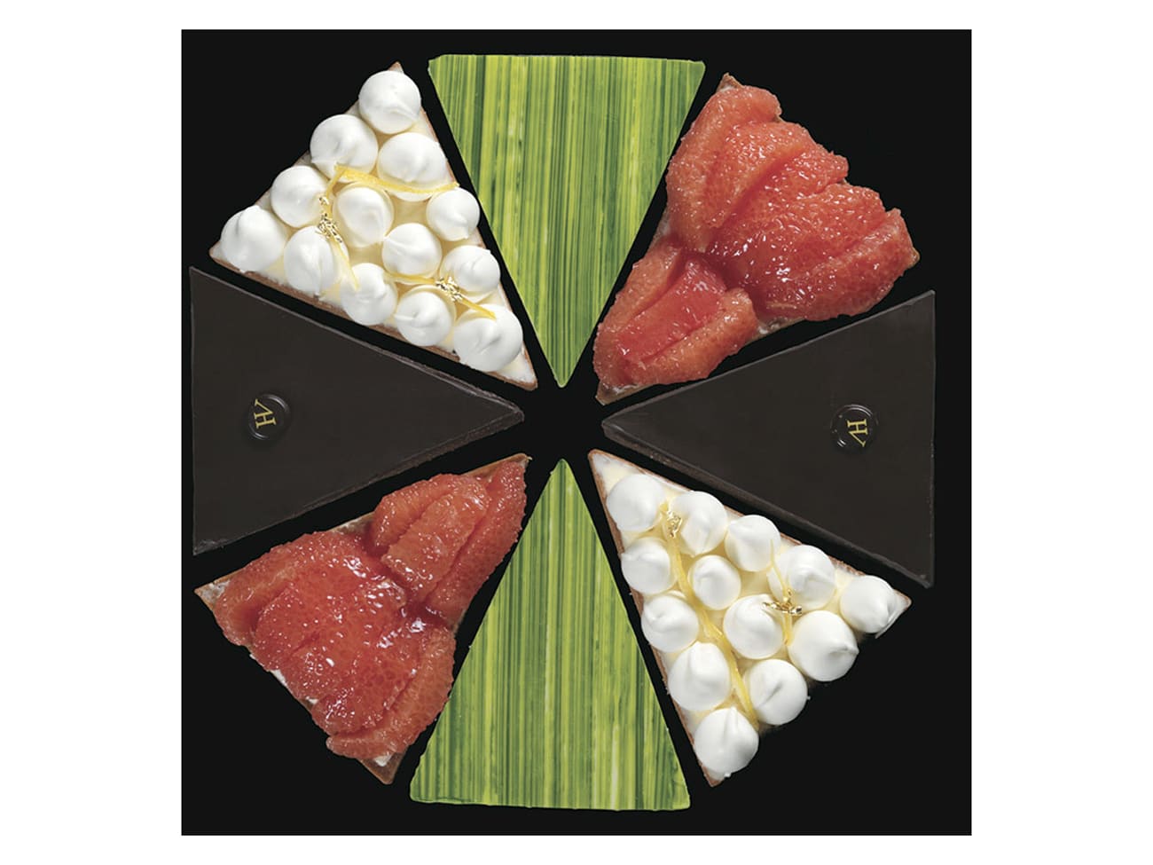 Triangle Tartlet Ring Set Set of 8 triangle rings Matfer Meilleur