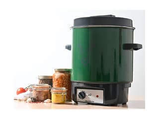 Steriliser with thermostat