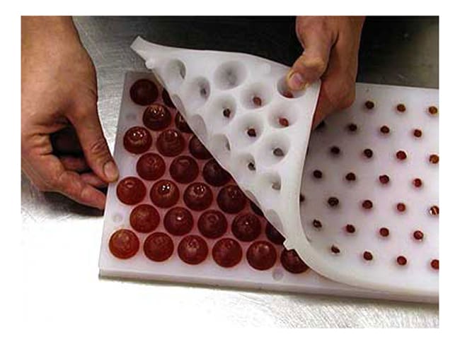 Chocoflex Silicone Mould - Whole spheres - 29 x 19cm - Pavoni