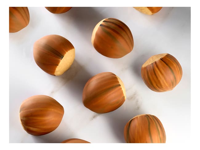 Pavoflex Silicone Mould - 20 small hazelnuts - 30 x 17.5cm - Pavoni