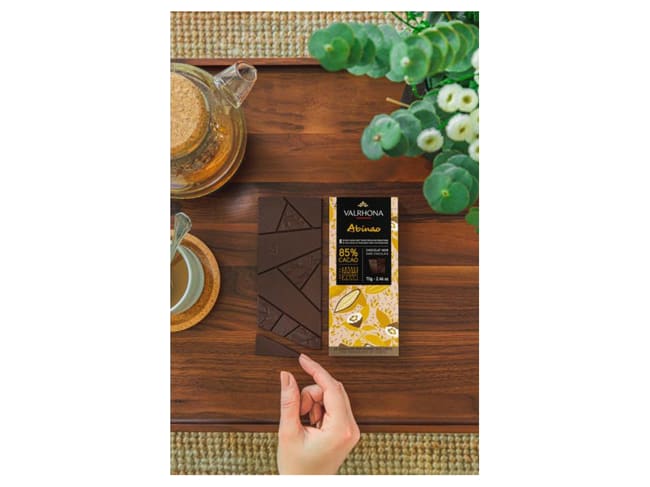 Abinao 85% Dark Chocolate Bar - 70g - Valrhona