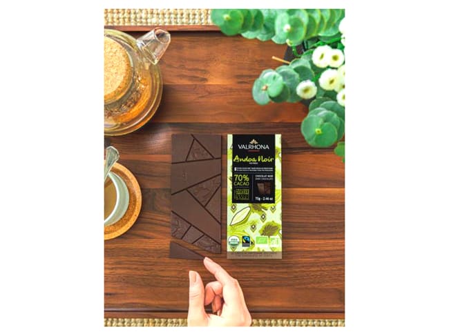 Andoa Bio 70% Dark Chocolate Bar - 70g - Valrhona