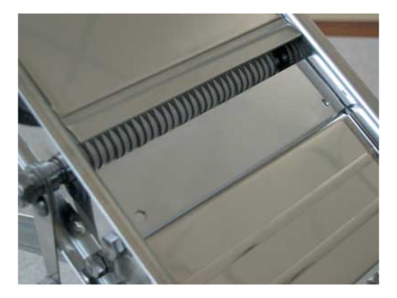 Mandoline coupe légumes professionnel 60 lames (2 et 4,5 mm