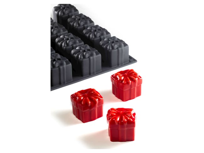 Moule silicone Cadeau individuel - 20 empreintes - 40 x 30 cm Occasion - Pavoni