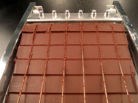Bonbons de Chocolat par Louis Vuitton - LE TRIBUNAL DES GÂTEAUX