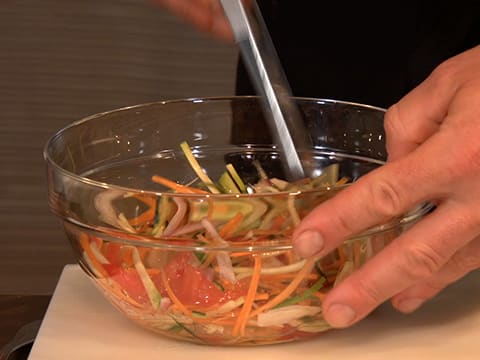 Bonite snackée, salade croquante au riz torréfié et Yuzu - 38