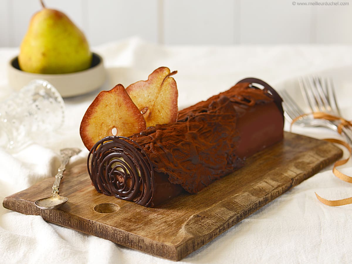 La Bûche de Noël Poire vanillée et Chocolat – Casserole & Chocolat