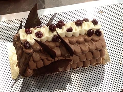 Bûche de Noël façon forêt noire (sans farine) - 105