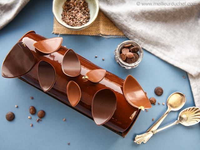 Bûche de Noël chocolat/praliné - Notre recette avec photos - Meilleur du  Chef