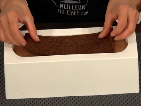 Bûche de Noël aux 3 chocolats et grué de cacao - 92