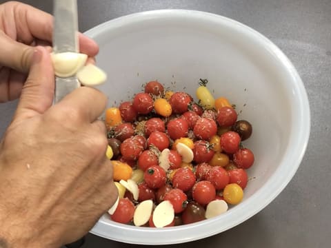 Chaud-froid de tomates cerises confites, sauce yaourt - 6