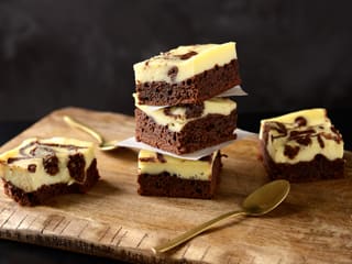 Cheesecake brownies