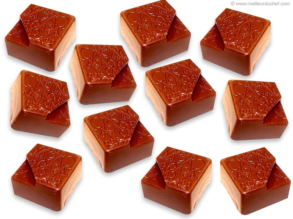 Bonbon chocolaté fourrés à l'orange confite & au pralin - Recette