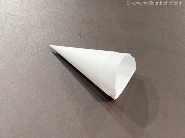 Faire un cornet en papier sulfurisé - Fait maison par Lilouina