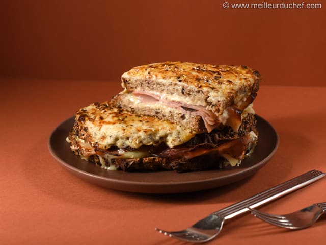 Croque-monsieur à la béchamel truffée