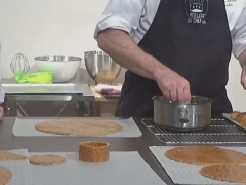 Croquembouche d'anniversaire des 20 ans de Meilleur du Chef - 208