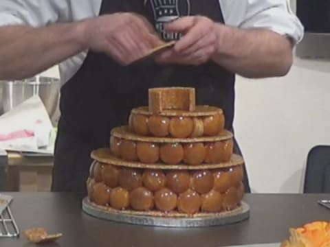 Croquembouche d'anniversaire des 20 ans de Meilleur du Chef - 241